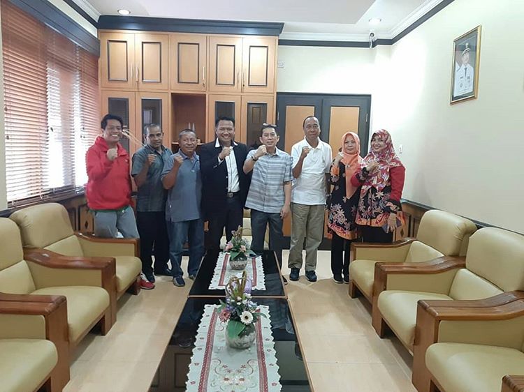 TIM FACT FINDING KEMENPORA KUNJUNGI 2 PEMUDA PELOPOR ASAL KOTA MINYAK