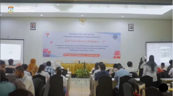 Pembinaan Kemampuan Softskill Berbasis Mock Interview, Sosial Skill dan Entrepreneur Mindset Bagi Penyandang Disabilitas